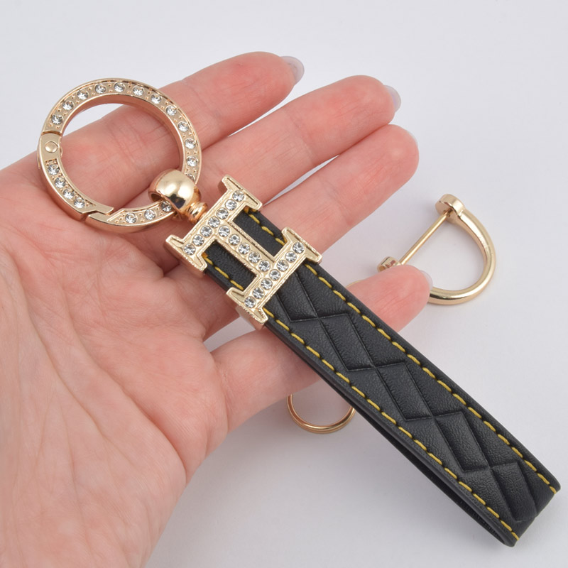 Брелок, 13х3,5 см, Чорний, Штучна шкіра, Золото (OSN-058507)