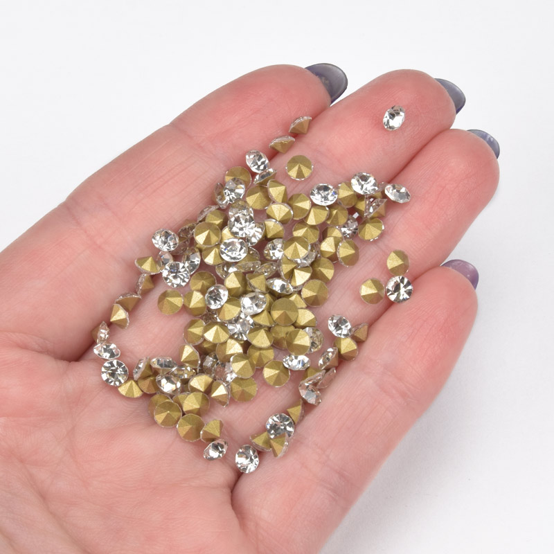 Стразы конусные SS16 (3,8 мм), Белые (STR-061279)