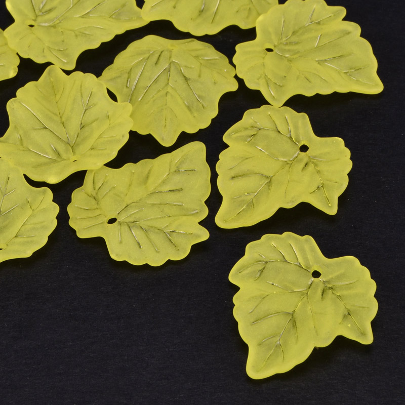 Намистини акрилові матові, Листочки, 24х23 мм, Жовті (BUS-054309)