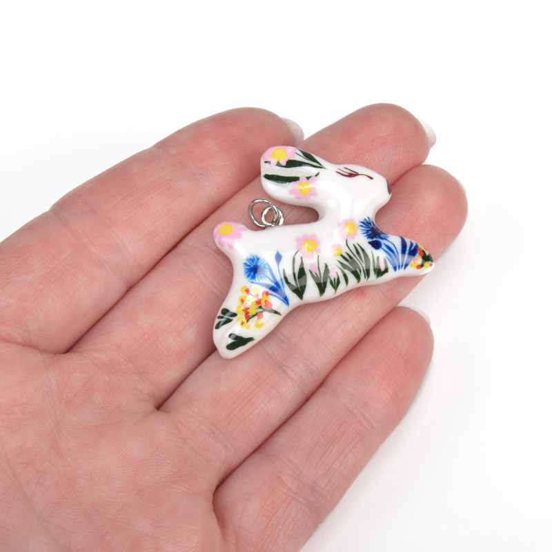Підвіска Зайчик з полімерної глини, 37х27 мм, З малюнком (POD-059372)