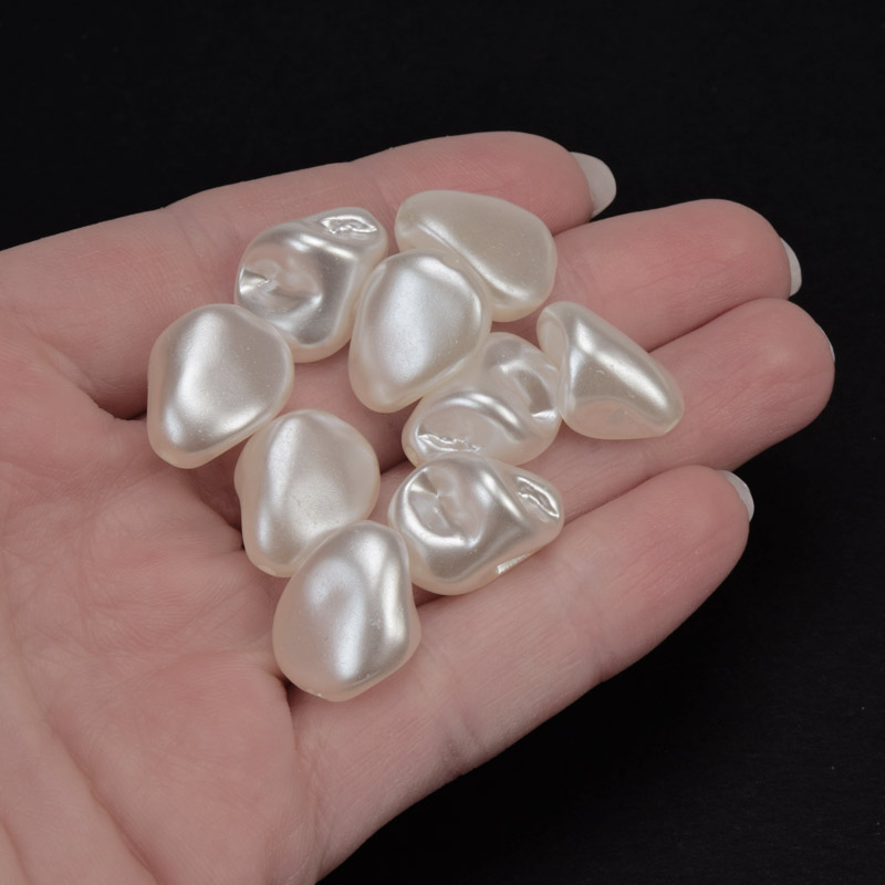 Намистини пластикові, Імітація барокових перлів, 16,5х13х10 мм, Молочні (BUS-059867)