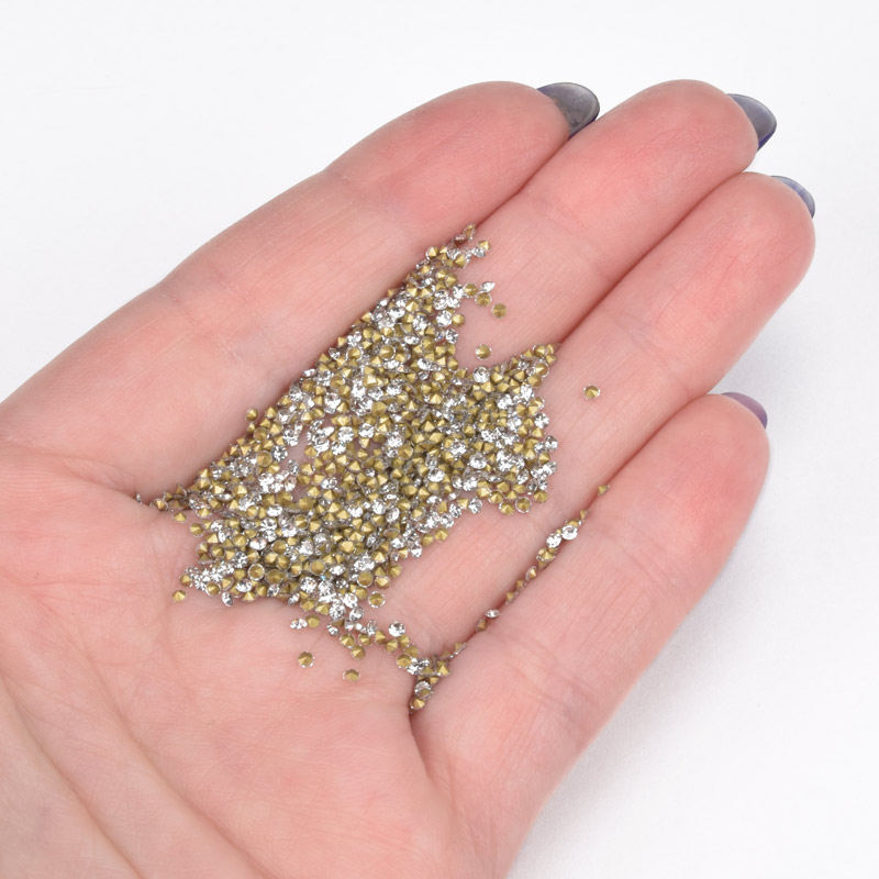 Стразы конусные SS4 (1,6 мм), Белые (STR-061272)