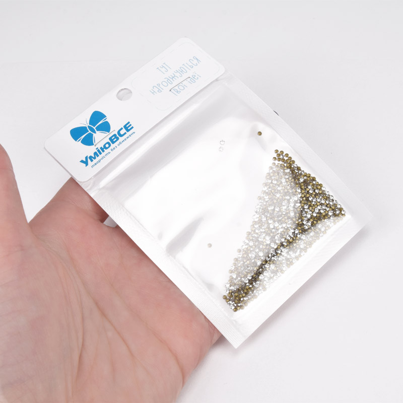 Стразы конусные SS4 (1,6 мм), Белые (STR-061272)