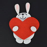 Декоративний виріб із фетру Зайчик із сердечком, 11,5х8 см, Білий (FLT-061225)