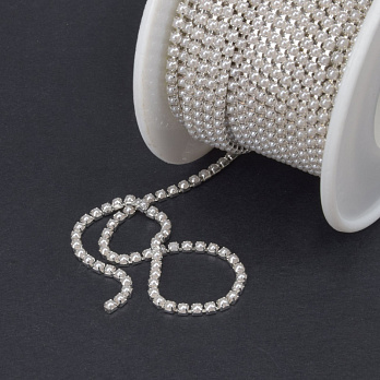 Перлинний ланцюг SS6 (2,0 мм), Світле срібло, Перлини пластикові білі (ZEP-047553)